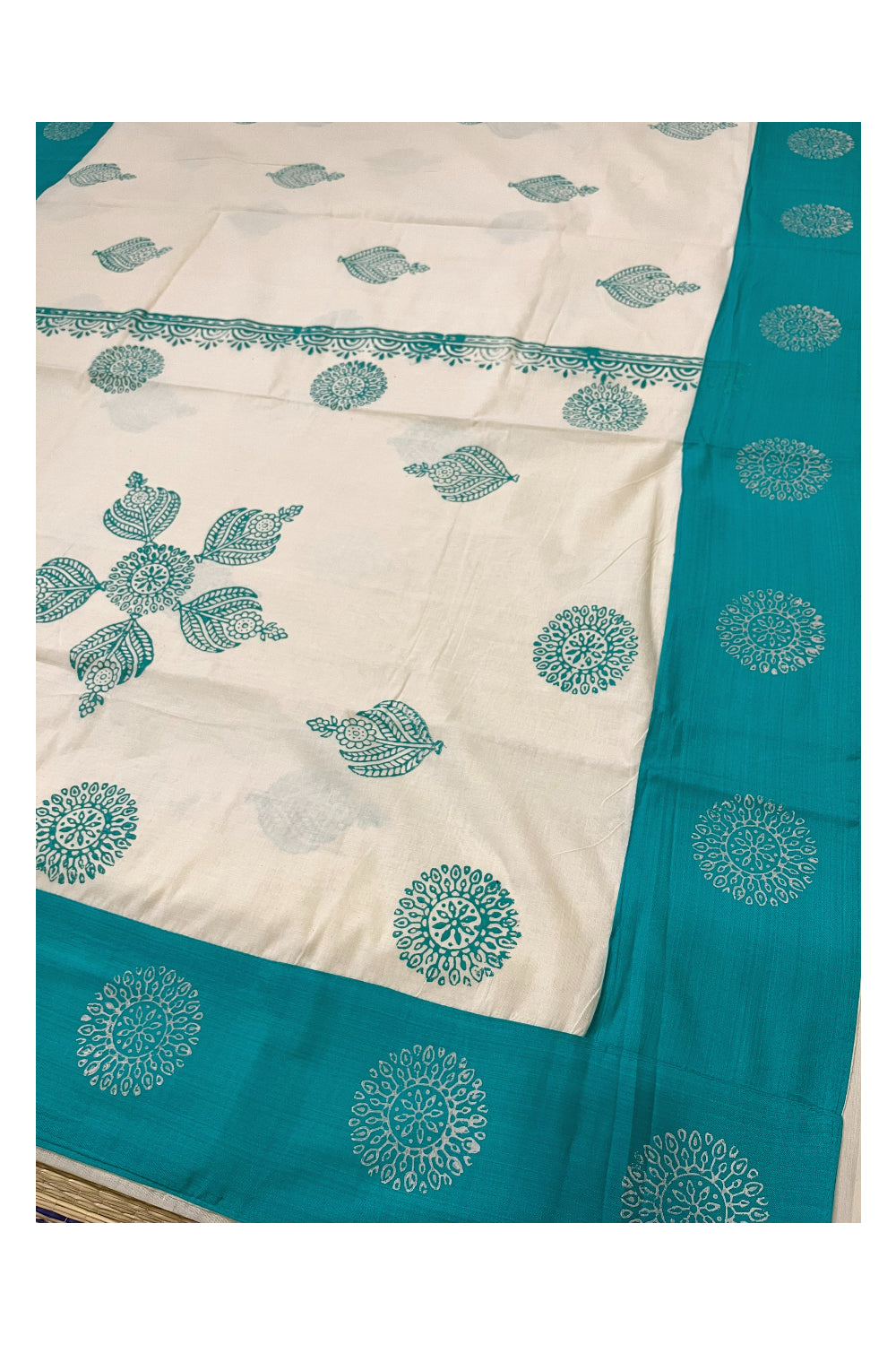 Pure Cotton Onam 2023 Kerala Saree with Hand Block Turquoise Floral Batik Prints