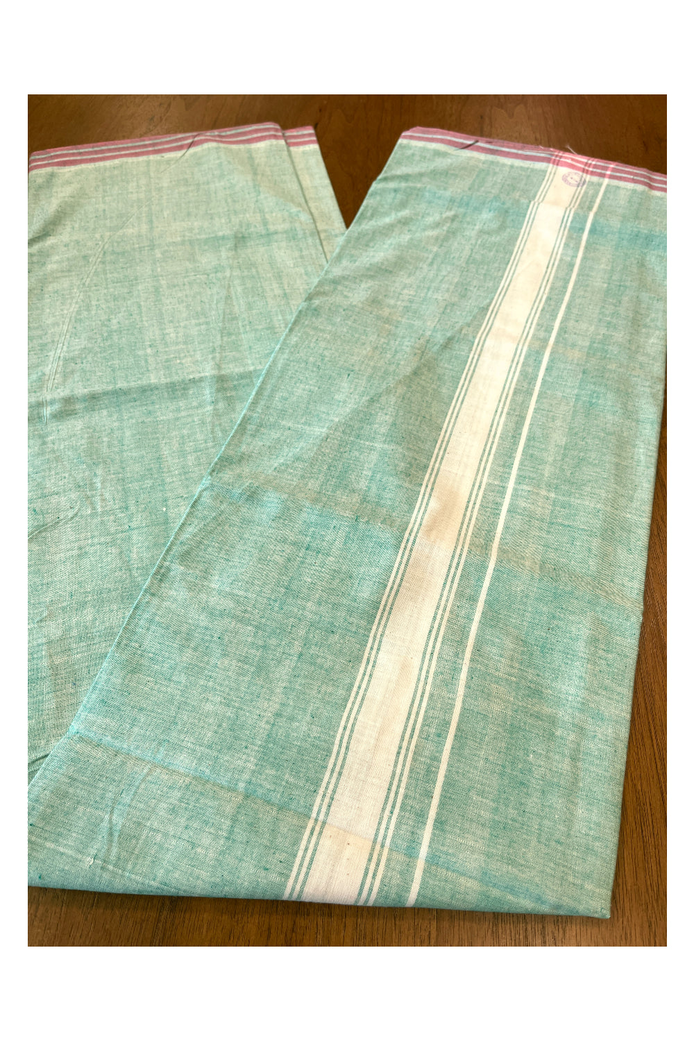 Southloom Premium Handloom Green Solid Single Mundu (Lungi) with White Border (South Indian Kerala Dhoti)