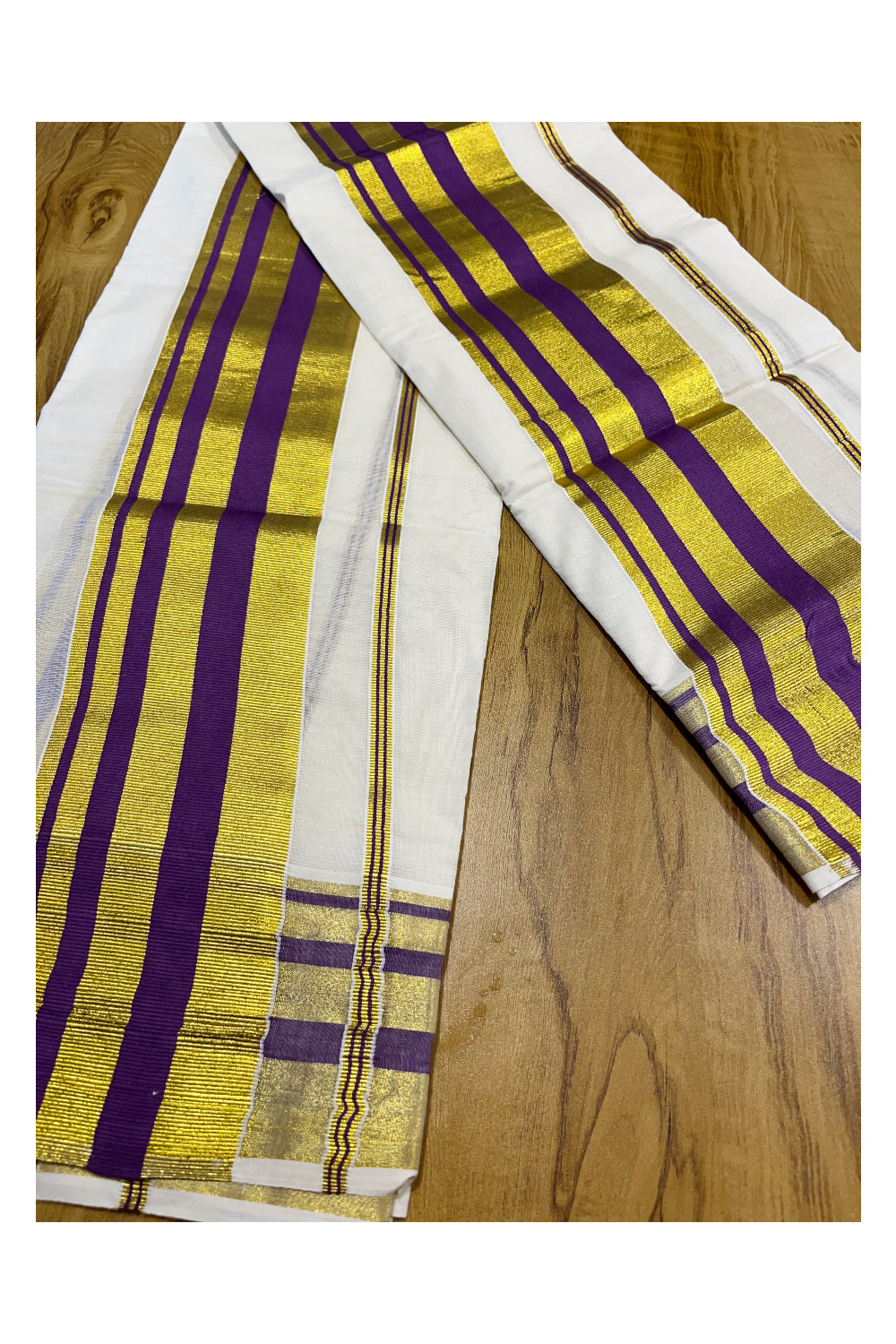 Kerala Cotton Mundum Neriyathum Single (Set Mundu) with Violet and Kasavu Border (2.80 M Neriyathu) And Matching Blouse Piece