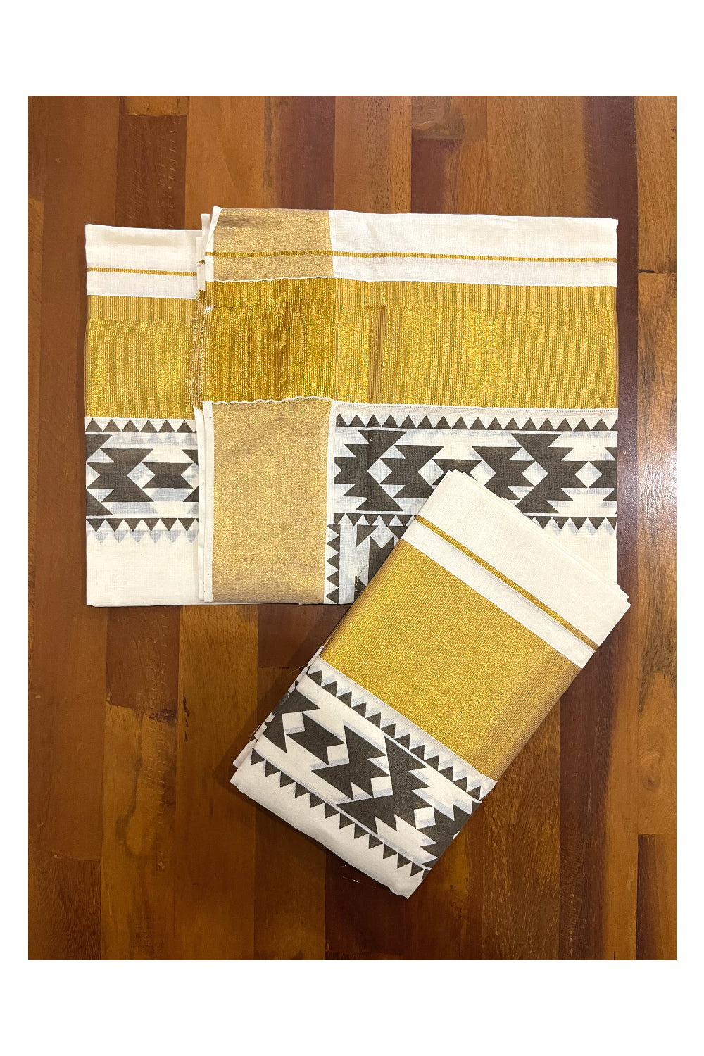 Pure Cotton Kerala Single Set Mundu (Mundum Neriyathum) with Dark Brown Block Printed Kasavu Border