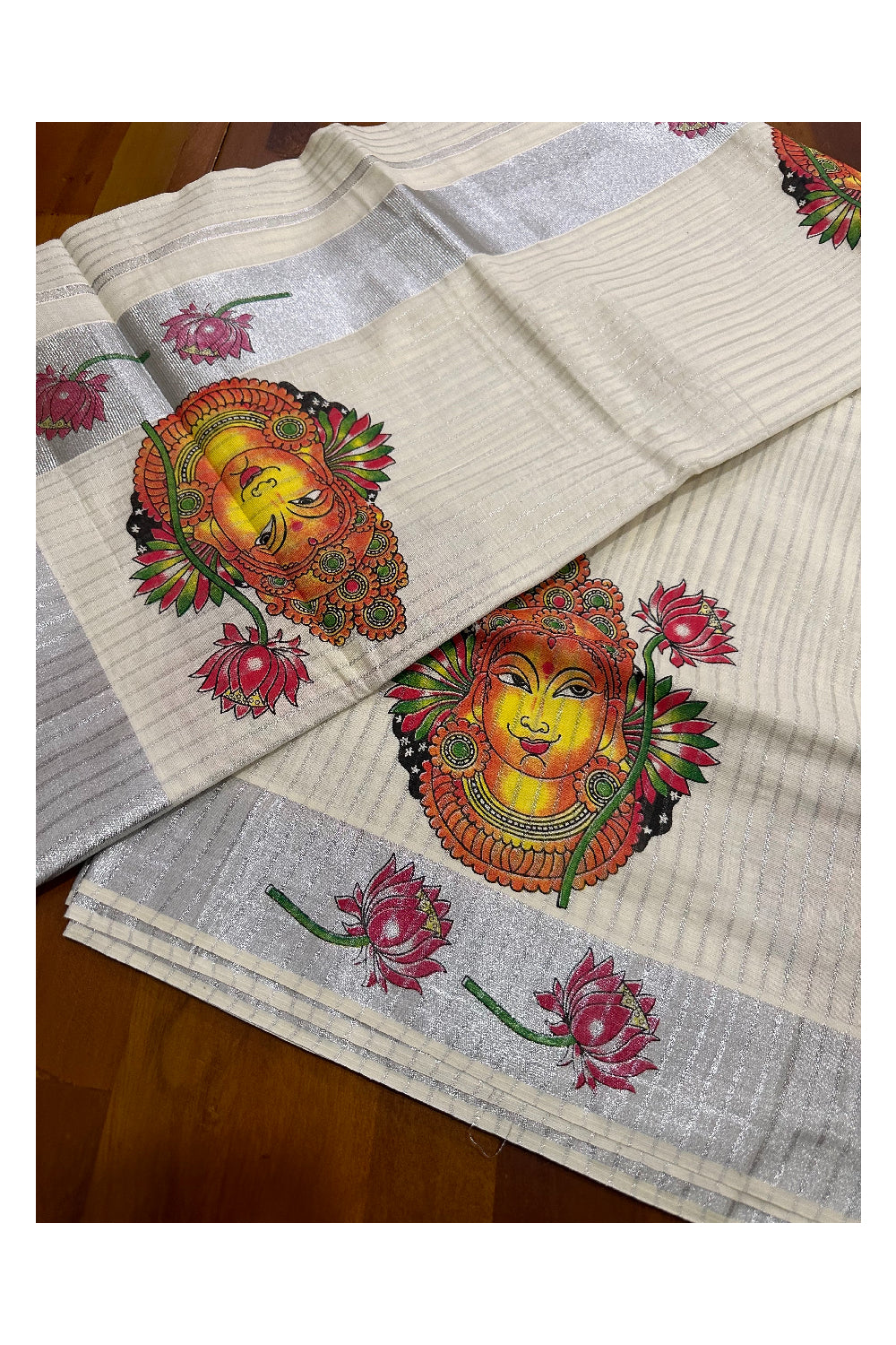 Pure Cotton Kerala Saree with Silver Lines and Krishna Face Mural Prints on Body (Onam Saree 2023)