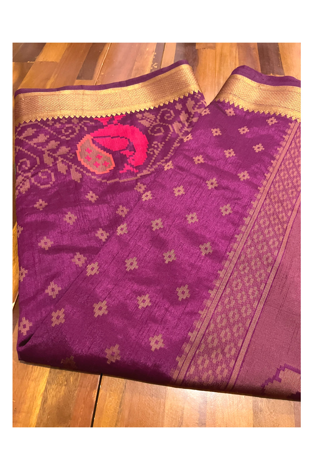 Southloom Semi Silk Dark Magenta Designer Saree with Zari Woven Border