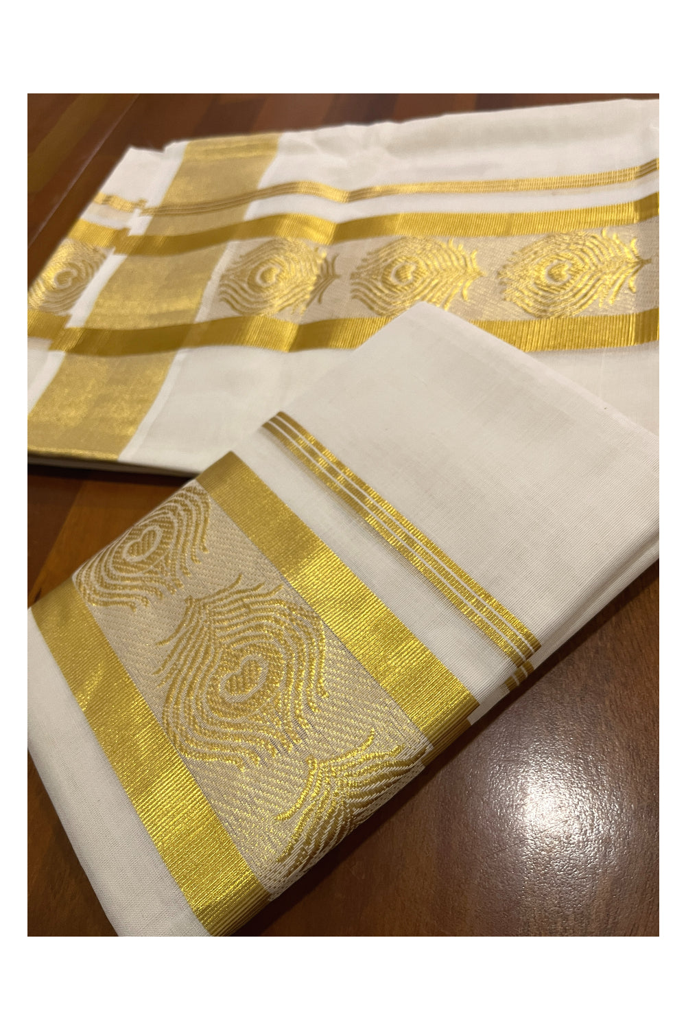 Southloom Premium Handloom Set Mundu with Kasavu Woven Design Border