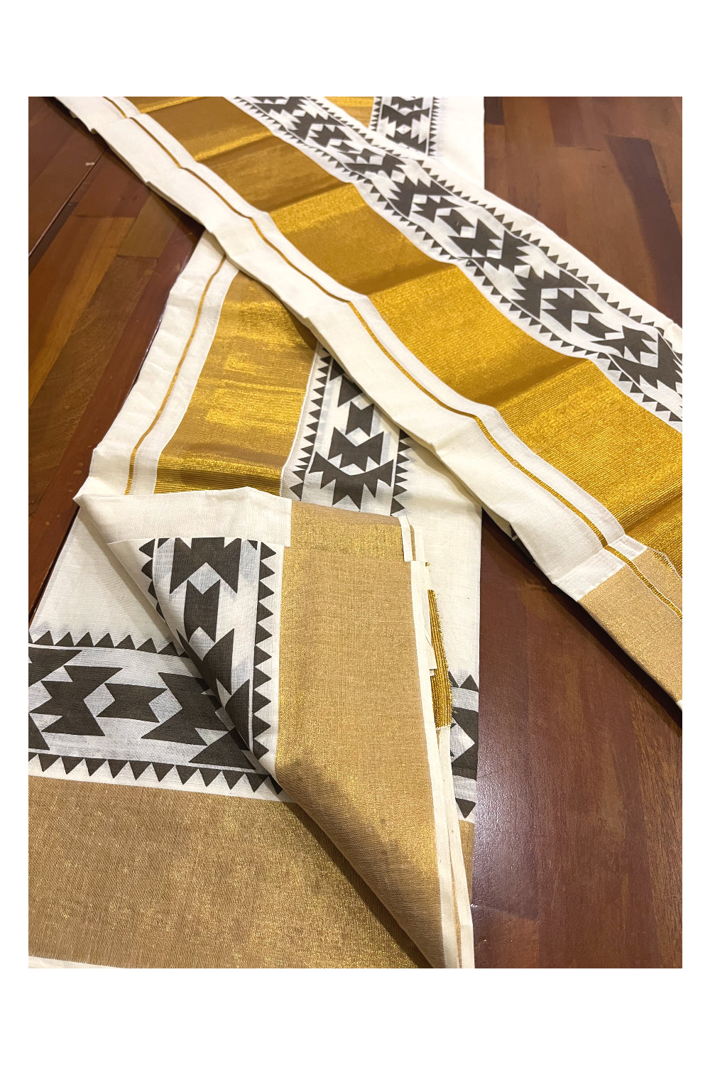 Pure Cotton Kerala Single Set Mundu (Mundum Neriyathum) with Dark Brown Block Printed Kasavu Border