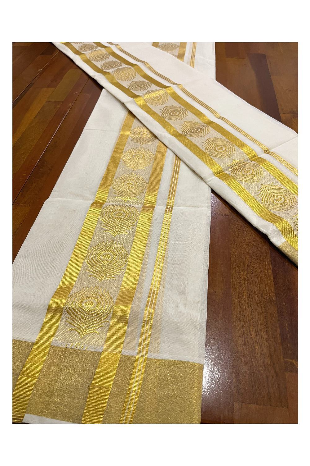 Southloom Premium Handloom Set Mundu with Kasavu Woven Design Border