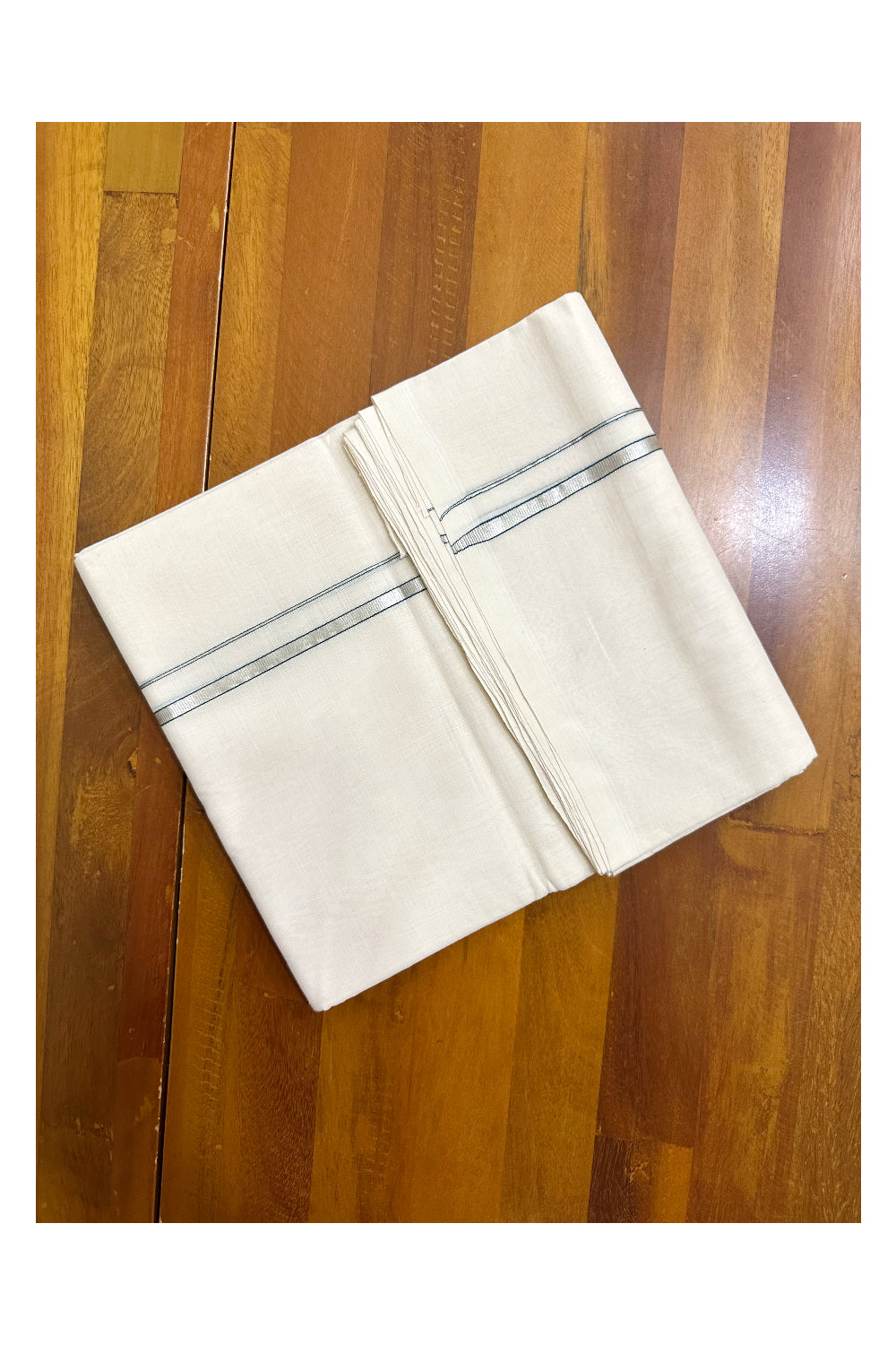 Premium Balaramapuram Handloom Unakkupaavu 0.5 inch Double Mundu with Silver Kasavu and Green Kara