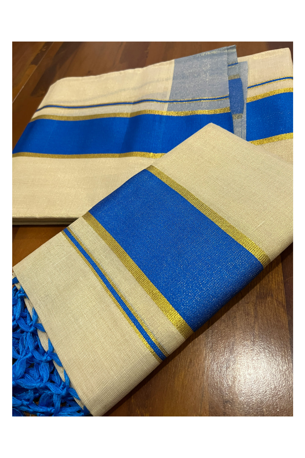 Kerala Tissue Kasavu Set Mundu with Blue Kara (Mundum Neriyathum) 2.80 Mtrs