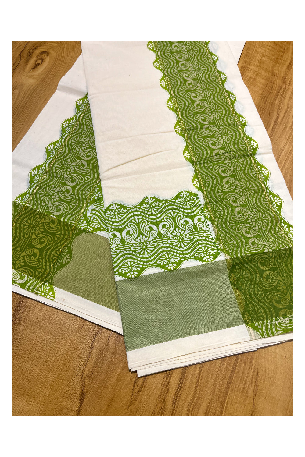 Kerala Cotton Single Set Mundu (Mundum Neriyathum) with Green Block print and Kasav Line Work Border 2.80Mtrs