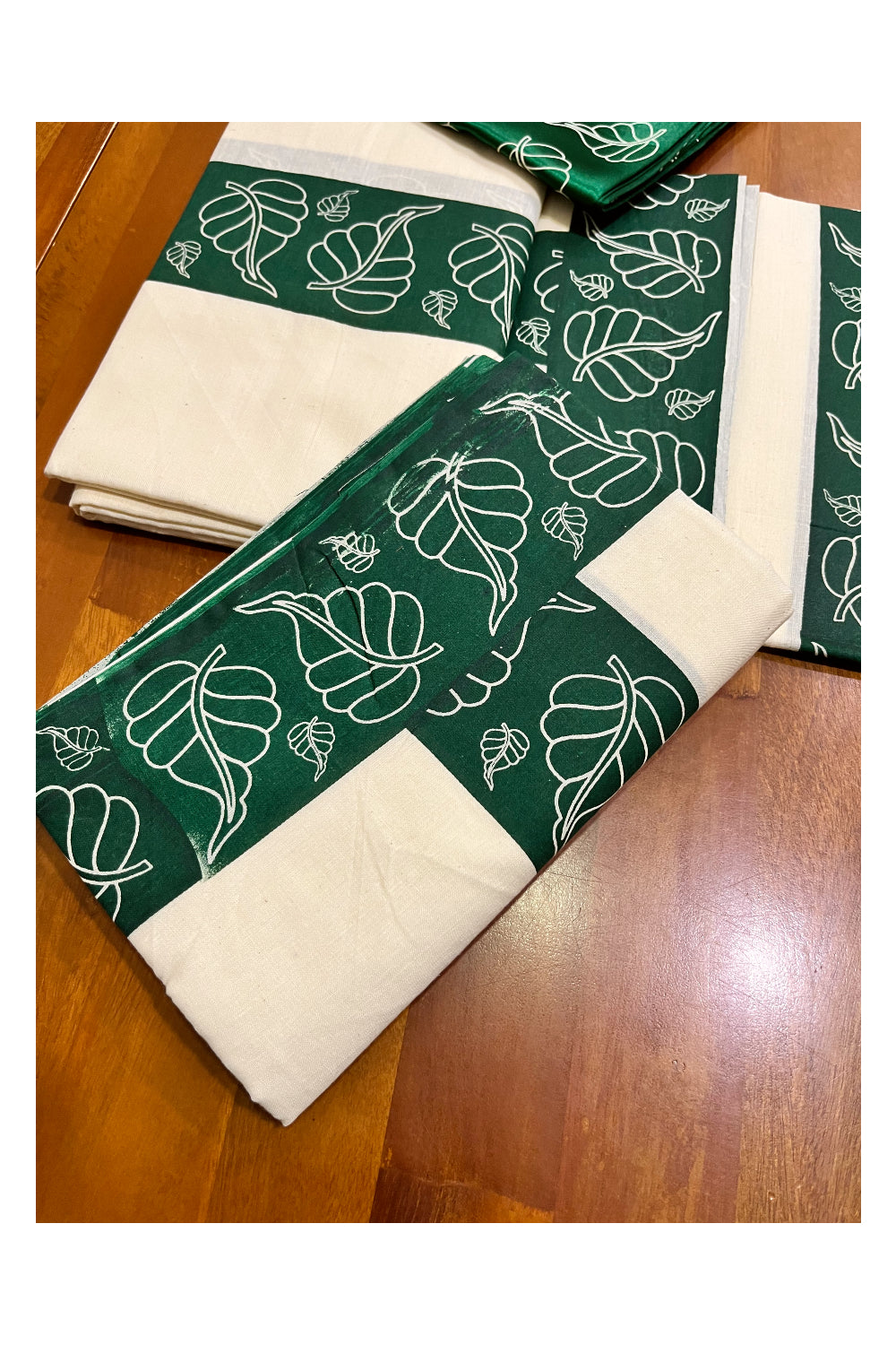 Kerala Cotton Set Mundu (Mundum Neriyathum) with Green Leaf Prints and Seperate Blouse Piece