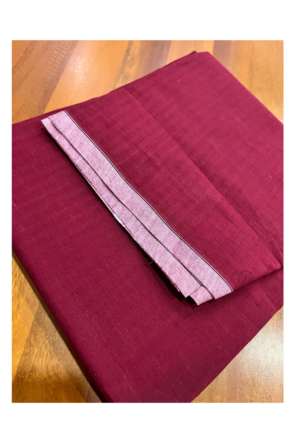 Southloom Maroon Single Mundu / Otta Mundu / Lungi (South Indian Kerala Dhoti)