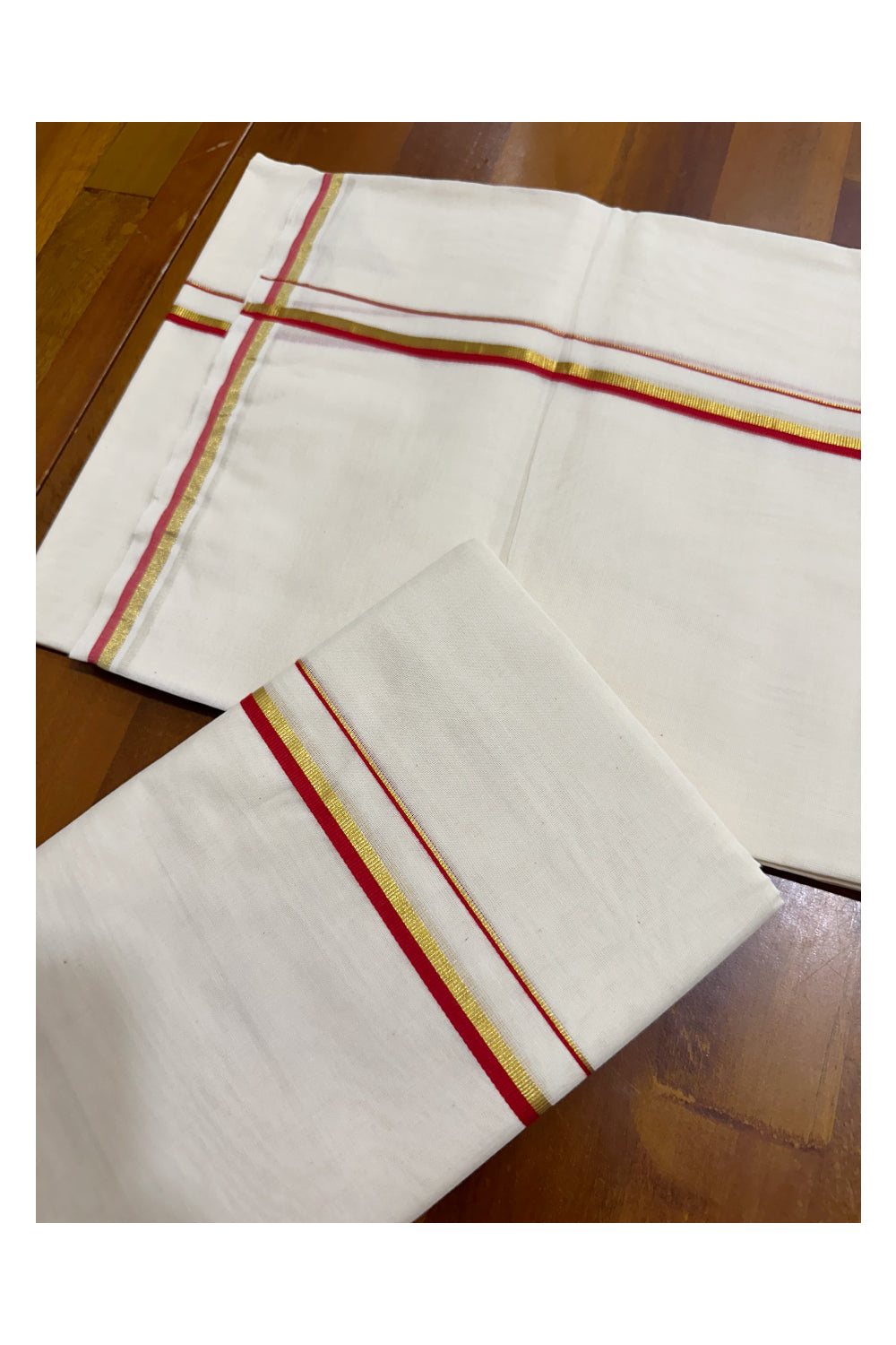 Kerala Cotton Puliyilakkara Set Mundu (Mundum Neriyathum) with 0.5 inch Kasavu and Red Border 2.80 Mtrs