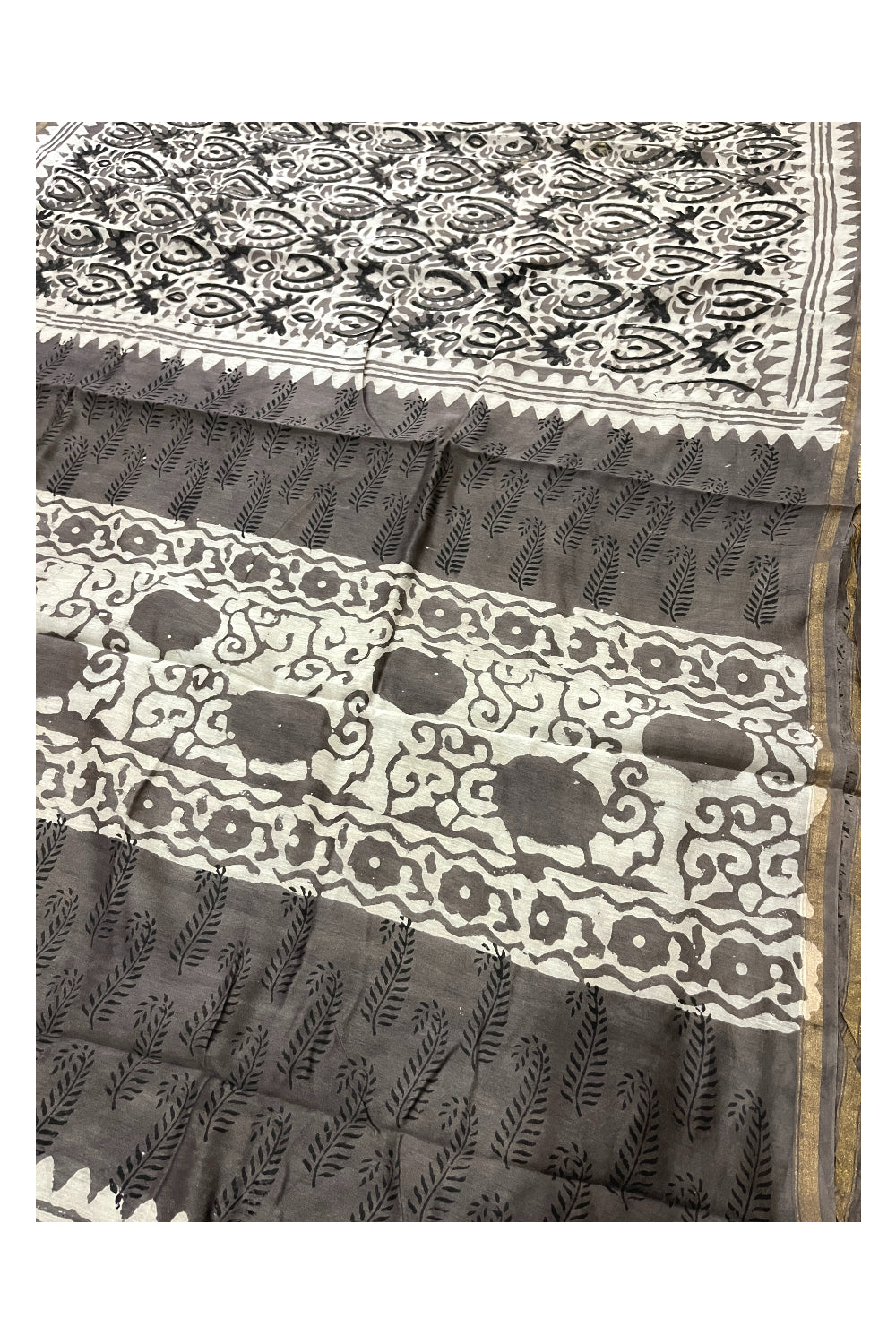 Southloom Chanderi Silk Grey Saree with Designer Prints on Body