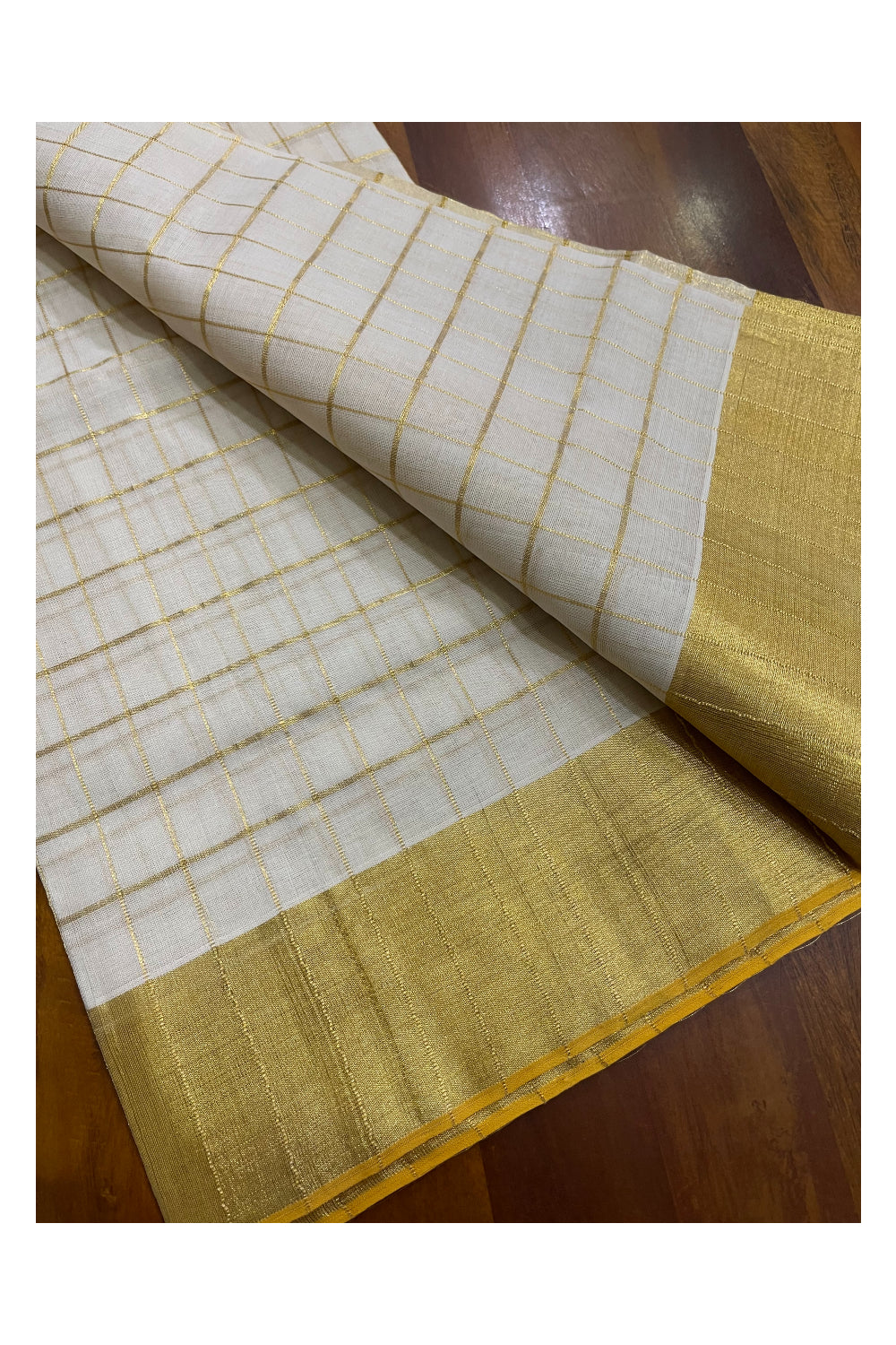 Southloom Super Premium Balaramapuram Handloom Unakkupaavu Cotton Check Design Wedding Pudava Set Mundu with Tassels