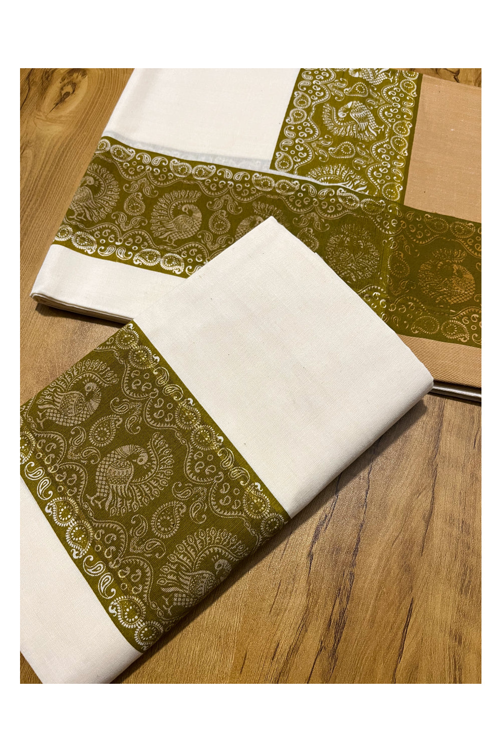 Kerala Cotton Single Set Mundu (Mundum Neriyathum) with Green Block print Border 2.80Mtrs