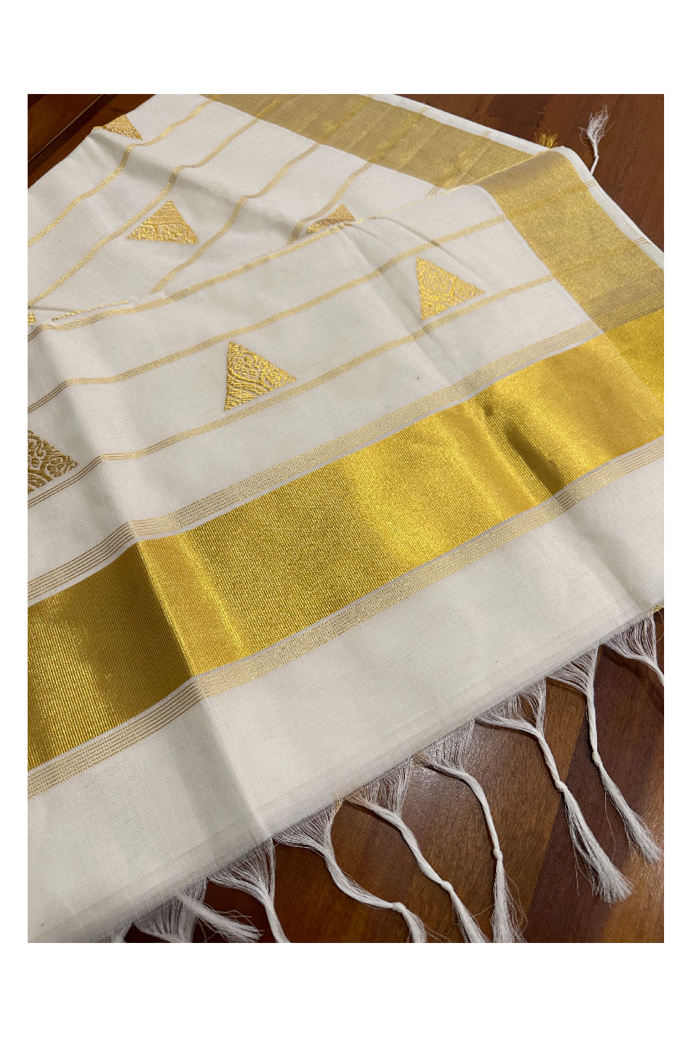 Southloom Premium Handloom Cotton Saree with Kasavu Temple Woven Motifs