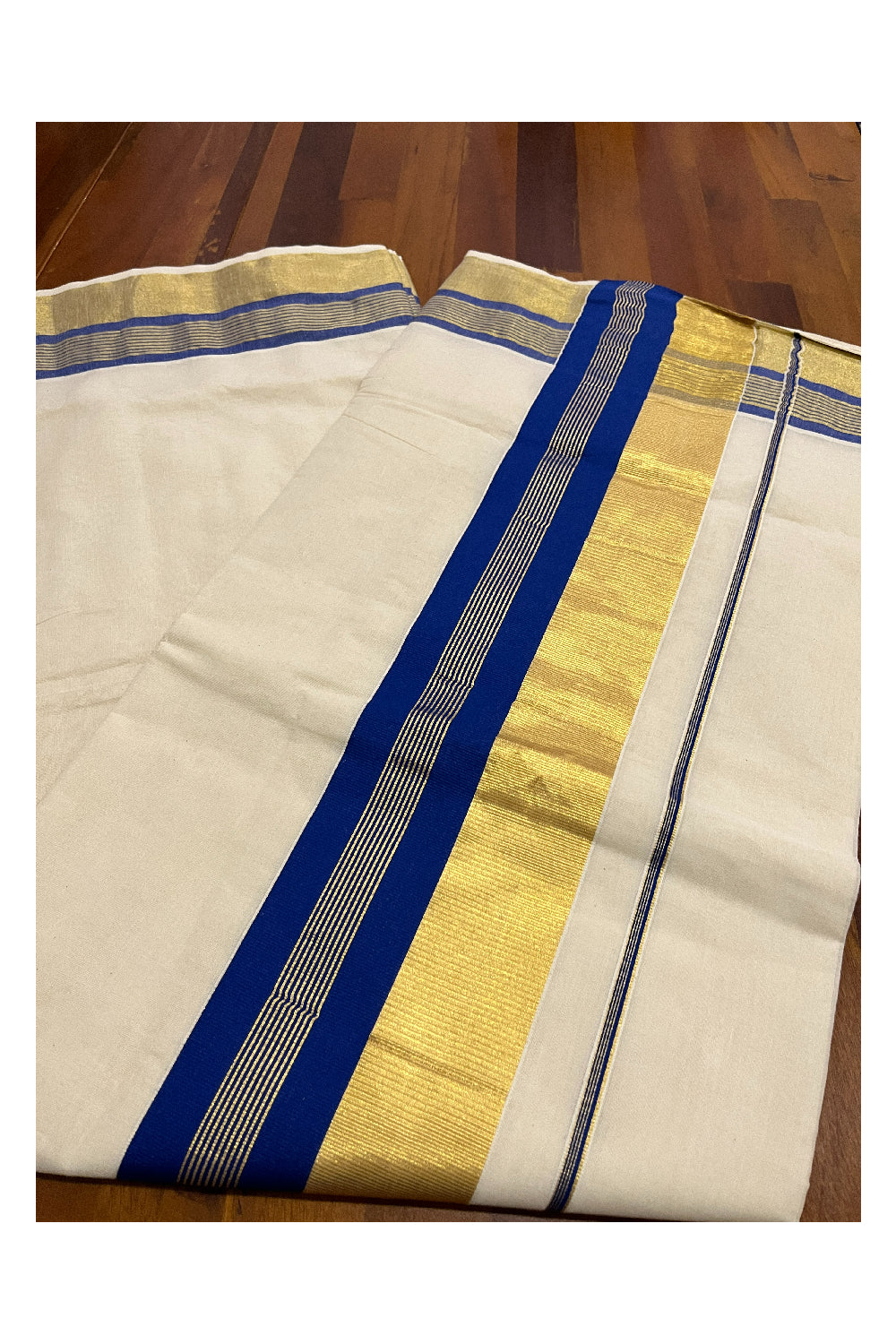 Pure Cotton Kerala Saree with Kasavu and Blue Border