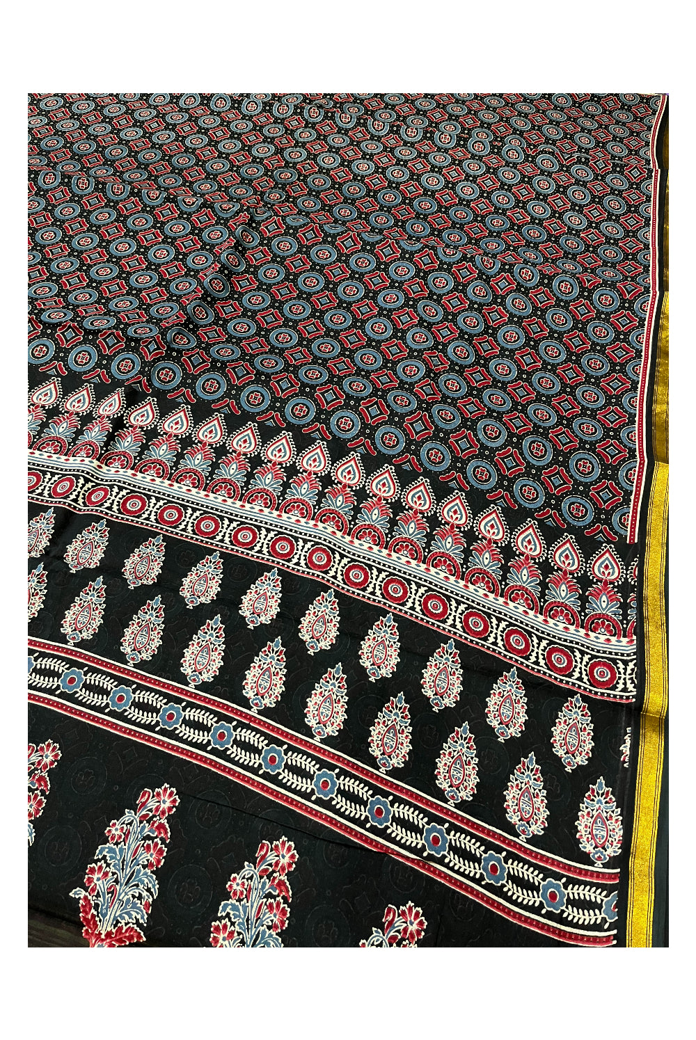 Southloom Cotton Maroon Blue Designer Printed Saree with Blouse Piece