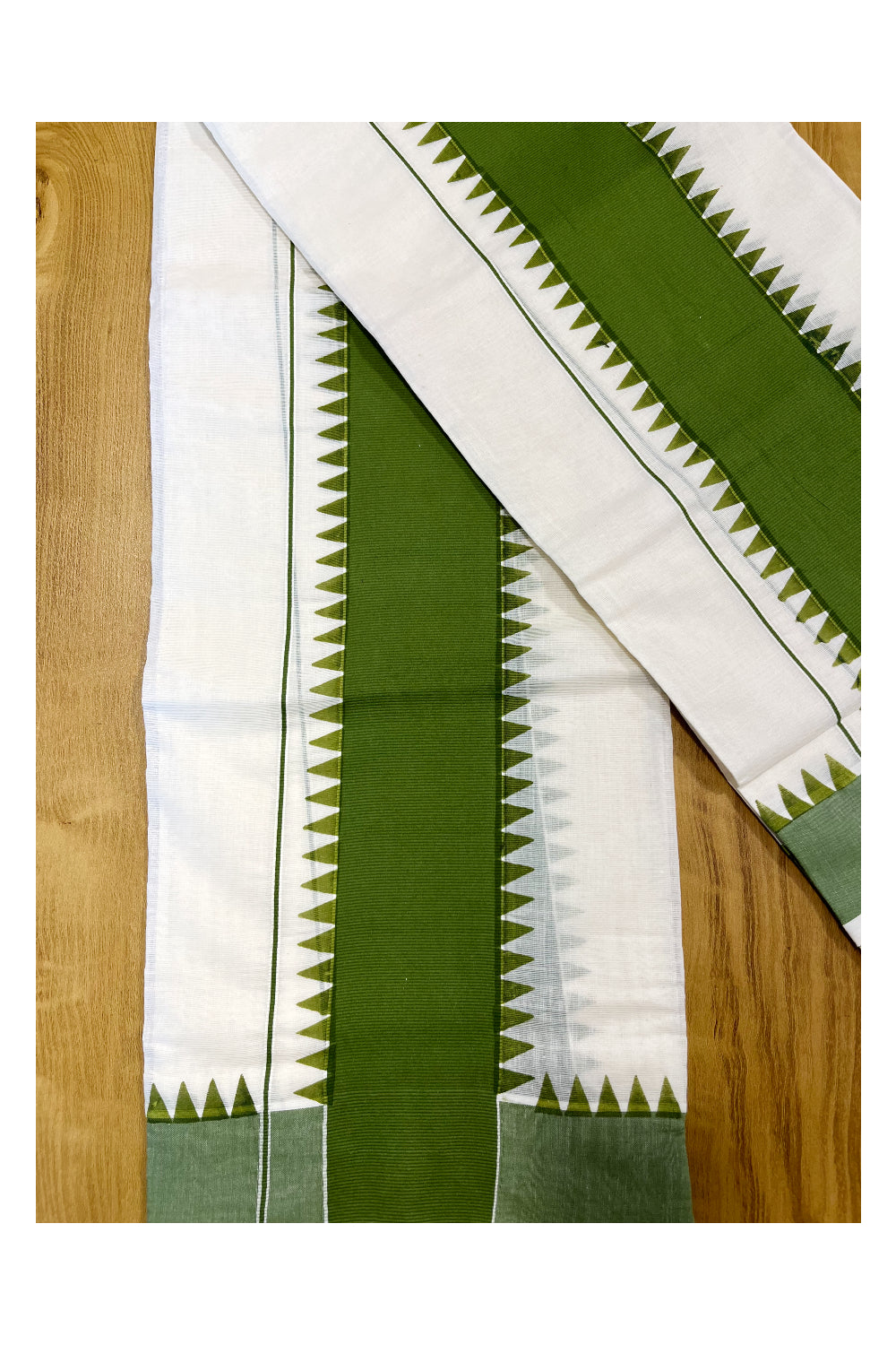 Kerala Pure Cotton Set Mundu Single (Mundum Neriyathum) with Green Temple Border 2.80 Mtrs