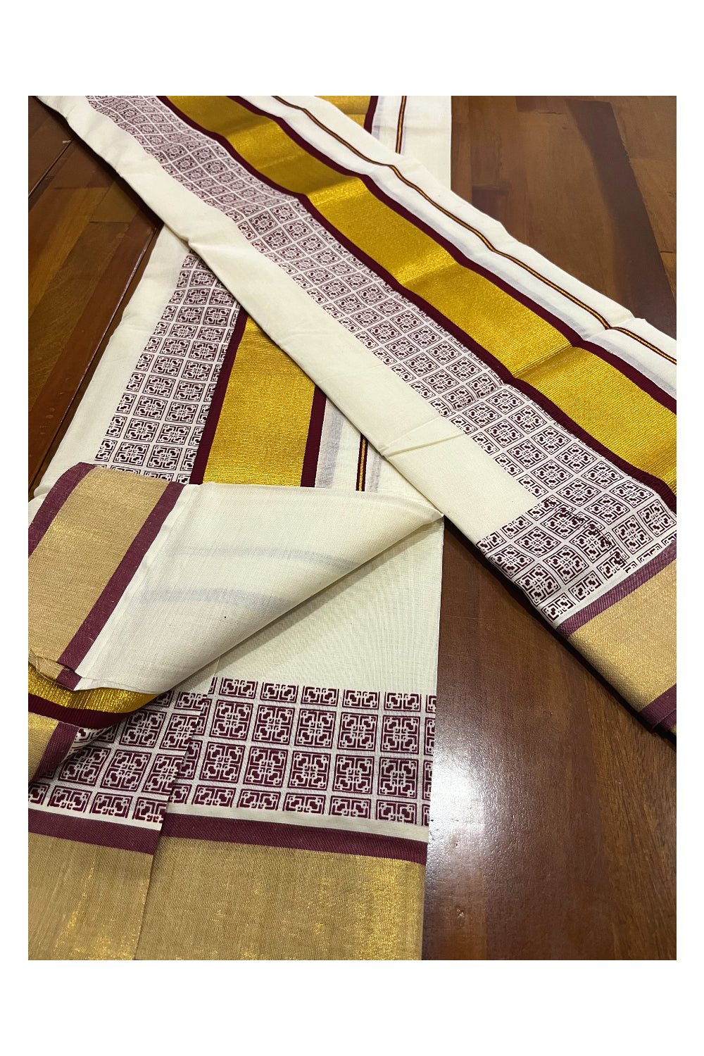 Pure Cotton Kerala Single Set Mundu (Mundum Neriyathum) with Maroon Block Printed Kasavu Border