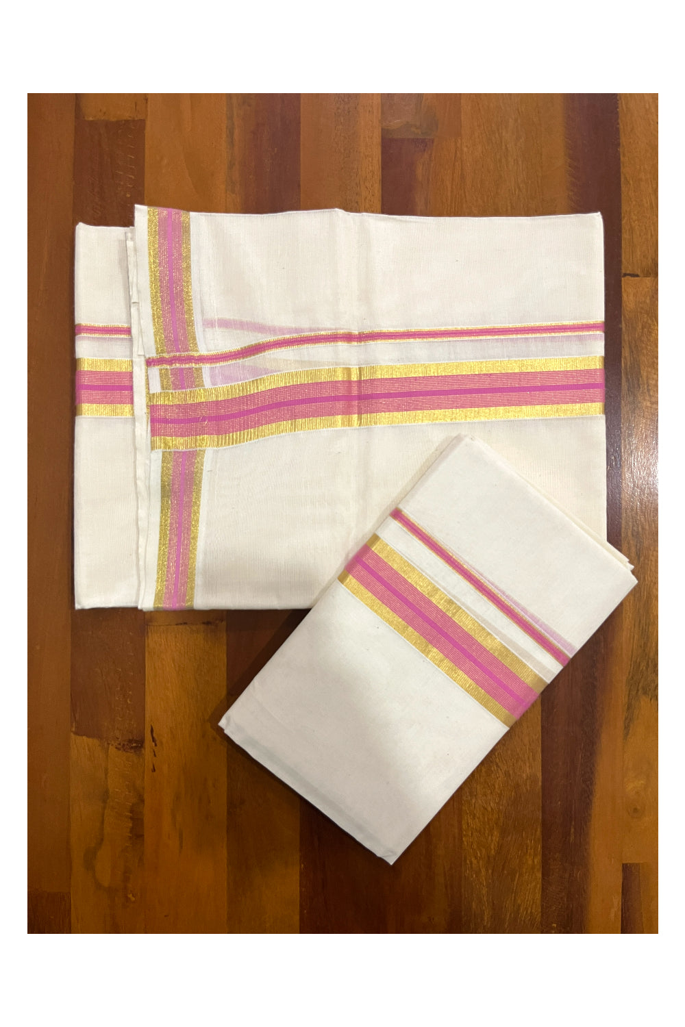 Kerala Cotton Mundum Neriyathum Single (Set Mundu) with Kasavu and Pink Border 2.80 Mtrs