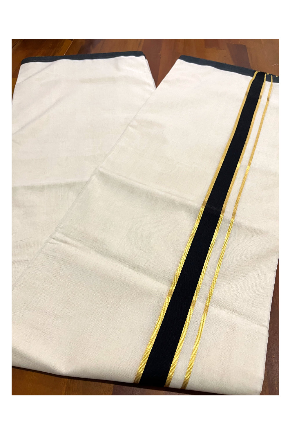 Premium Balaramapuram Unakkupaavu Handloom 10 Muzham Mundu with Kasavu and Black Border (South Indian Kerala Dhoti)