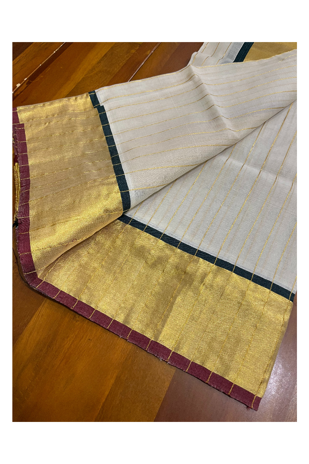 Southloom Handloom Premium Single Set Mundu (Mundum Neriyathum) with Kasavu Lines Across Body with Maroon and Green Kasavu Border 2.80 Mtrs