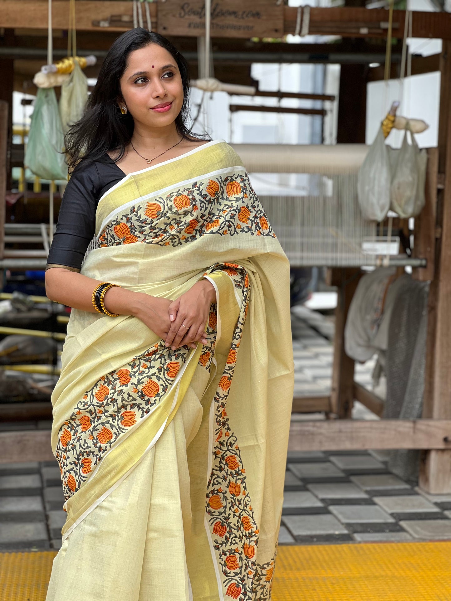 Southloom Jaipur Artisans & Kerala Weavers Collab Tissue Kasavu Saree