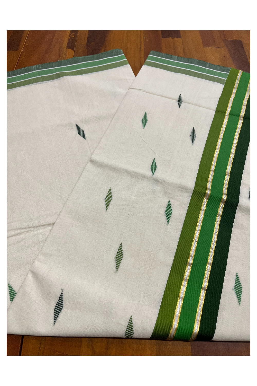 Southloom Premium Balaramapuram Unakkupaavu Handloom Cotton Butta Saree with Green and Kasavu Border (Vishu 2024 Collection)