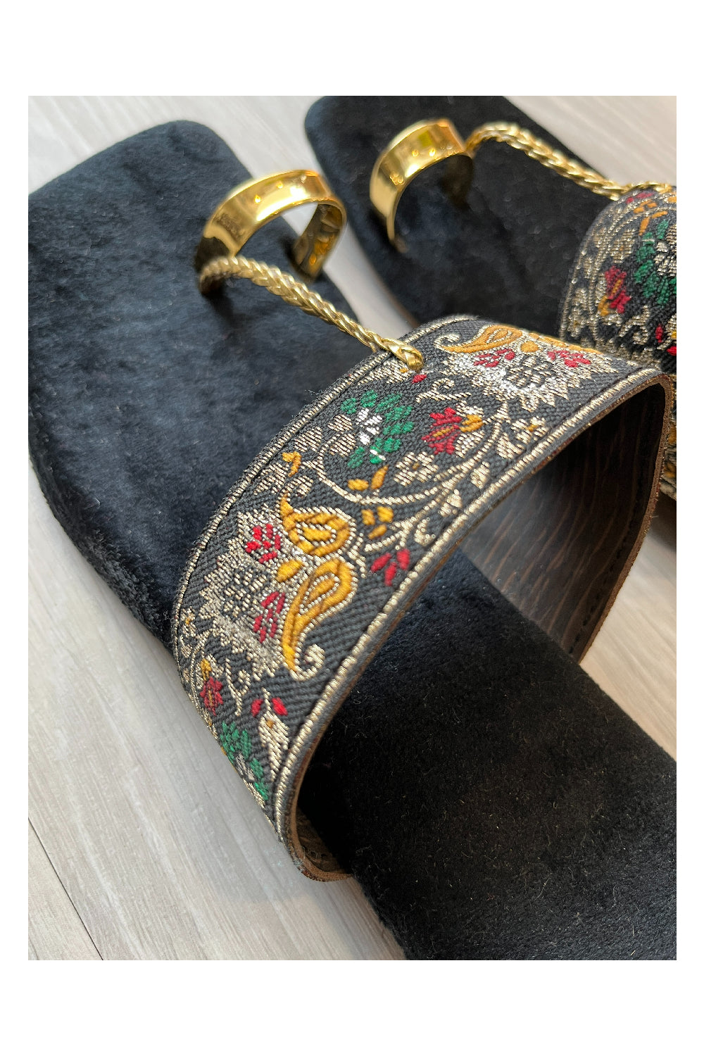 Southloom Jaipur Handmade Embroidered Black Sandals