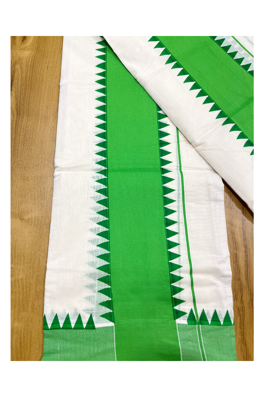 Kerala Pure Cotton Set Mundu Single (Mundum Neriyathum) with Bright Green Temple Border 2.80 Mtrs