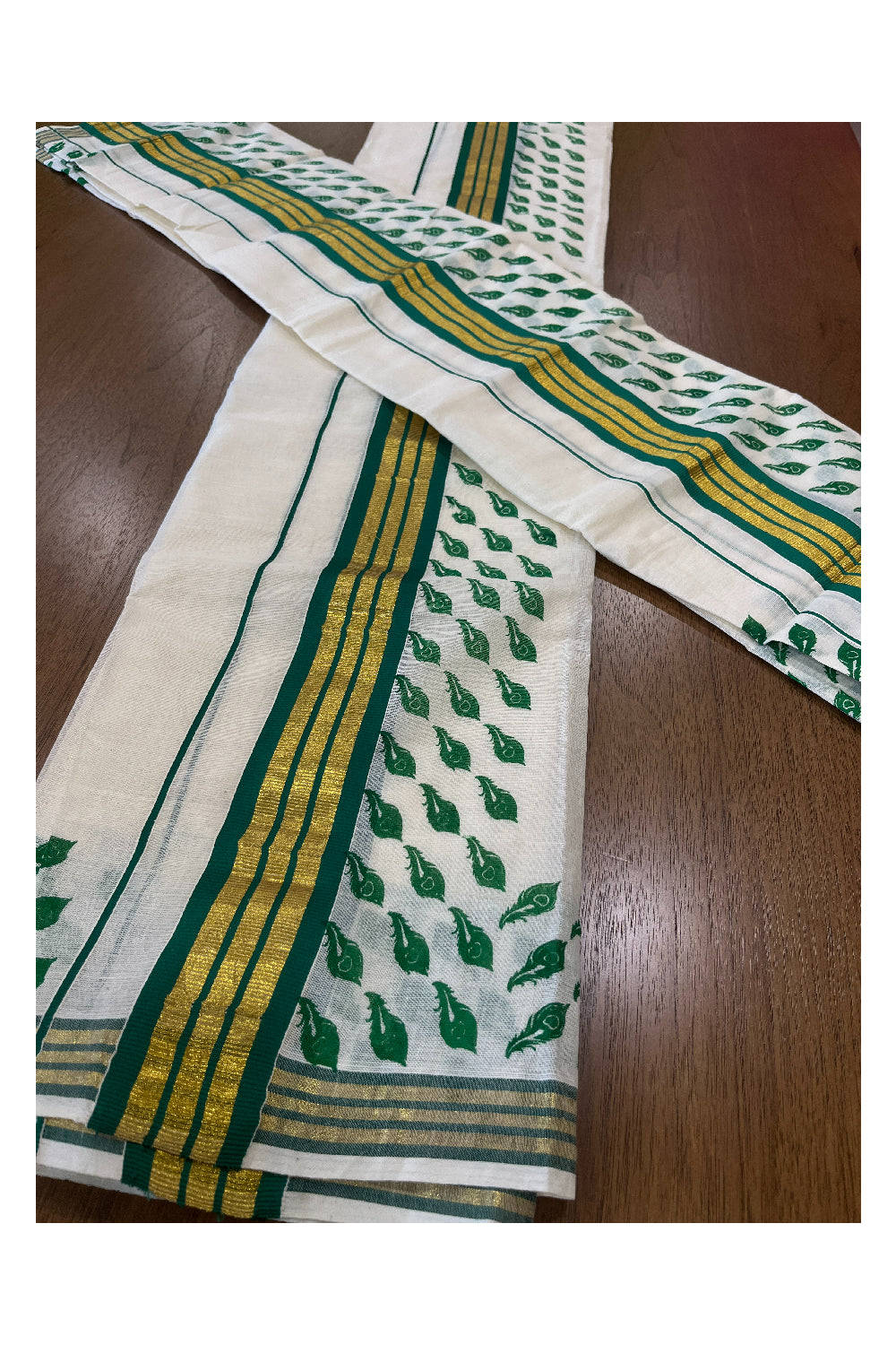 Cotton Single Set Mundu (Mundu Neriyathum) with Green Feather Block Prints and Kasavu Border