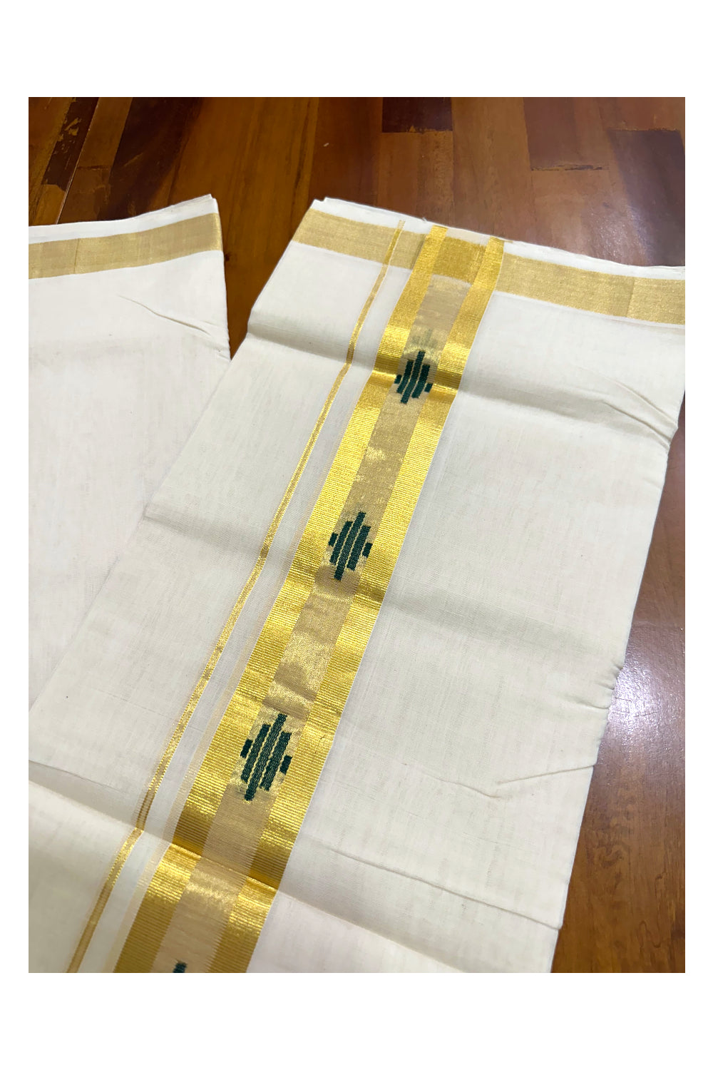 Southloom Balaramapuram Unakkupaavu Handloom Kasavu Mundu with Woven Green Work in Kara