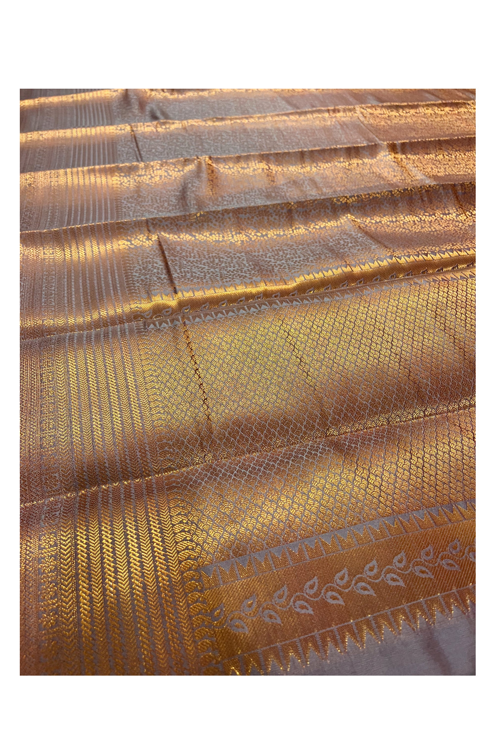 Southloom Premium Semi Silk Zari Work Brocade Saree in Bridal Grey with Matching Pallu (Kanchipuram Pattu Saree)