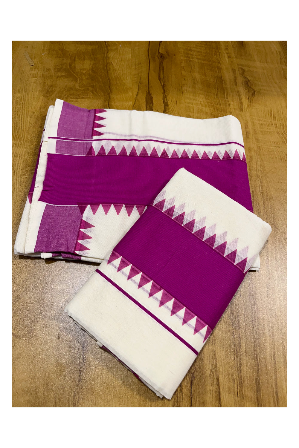 Kerala Pure Cotton Set Mundu Single (Mundum Neriyathum) with Bright Magenta Temple Border 2.80 Mtrs