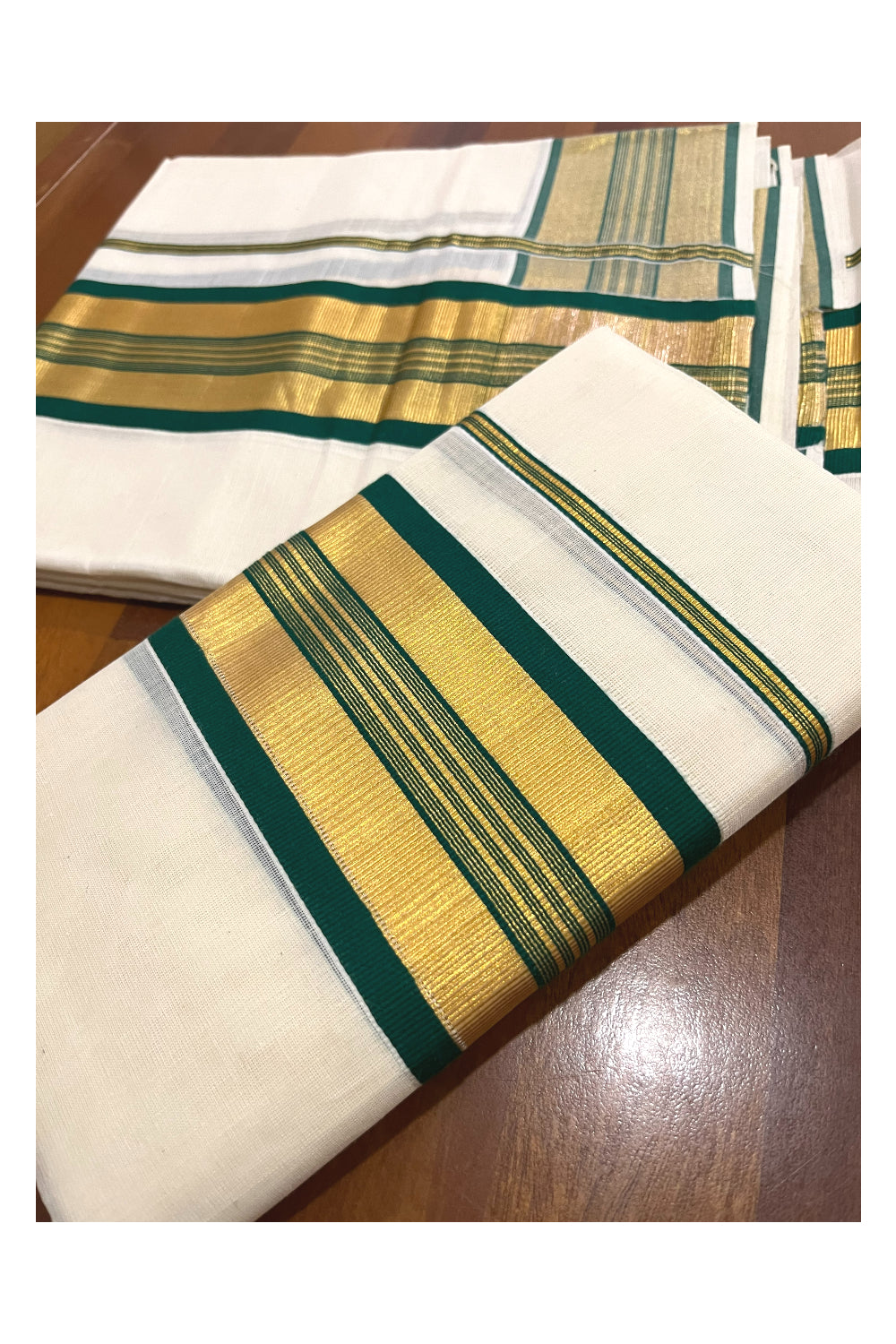 Pure Cotton Kerala Onam 2023 Set Mundu (Mundum Neriyathum) Single with Green and Kasavu Border 2.80 Mtrs