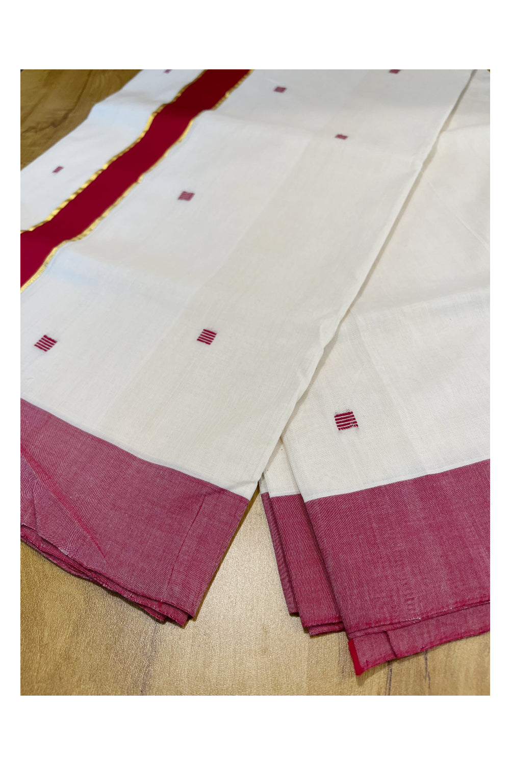 Southloom Premium Balaramapuram Unakkupaavu Handloom Cotton Butta Saree with Red and Kasavu Border