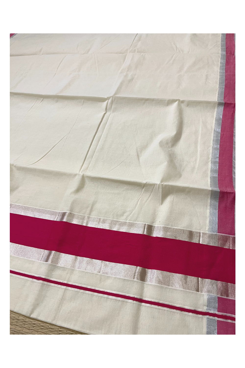 Pure Cotton Kerala Saree with Bright Magenta and Silver Kasavu Border (Onam 2023 Saree)