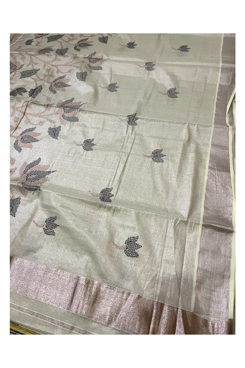 Kerala Rose Copper Tissue Kasavu Saree with Black Embroidery Works on Body