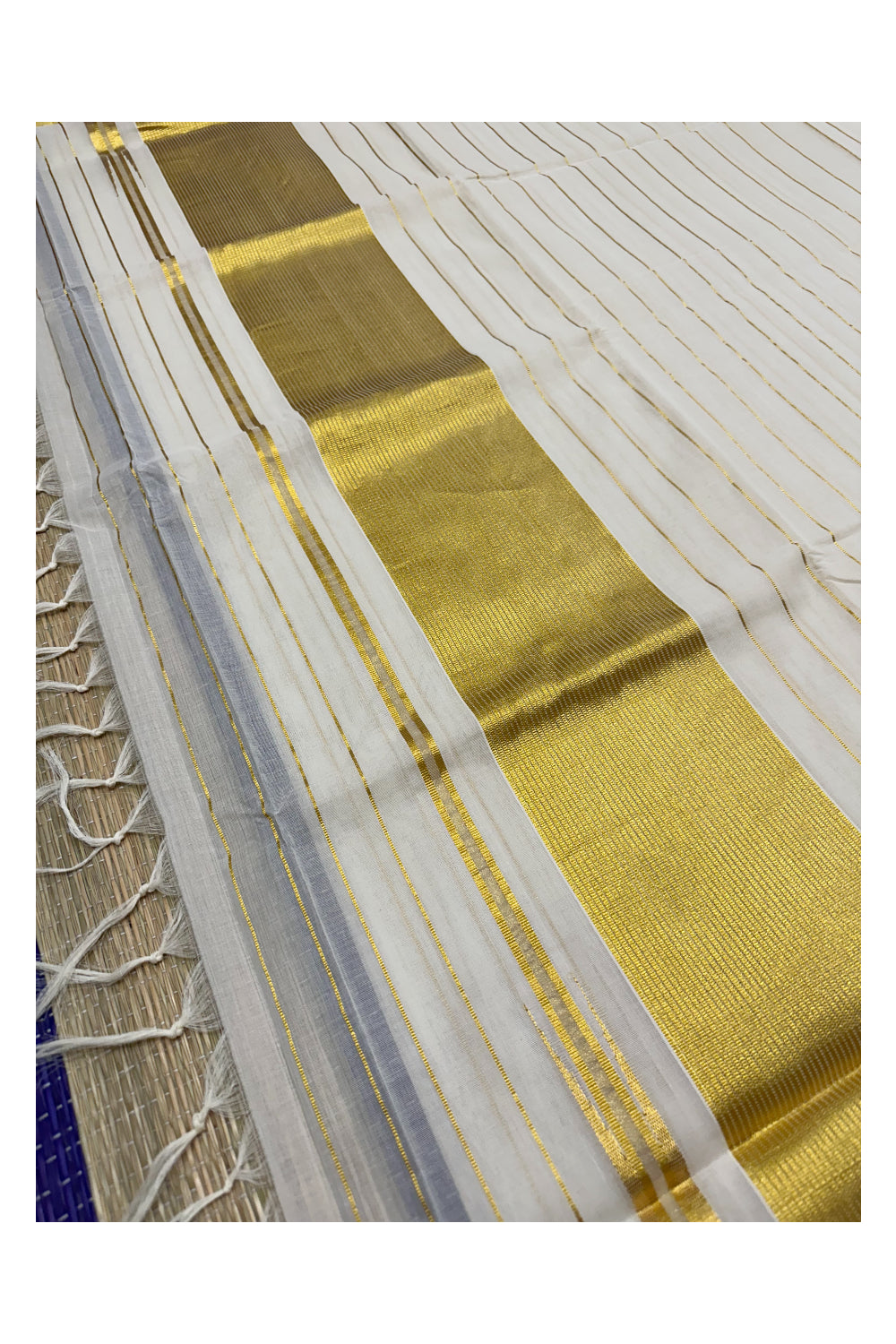 Southloom Premium Handloom Cotton Kasavu Lines Design Saree