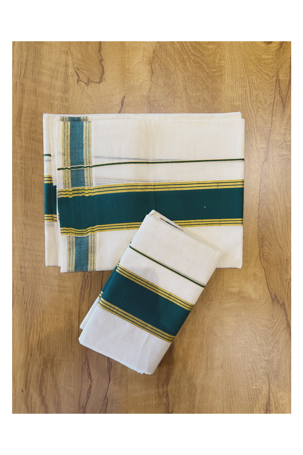 Kerala Cotton Single Set Mundu (Mundum Neriyathum) with Green and Kasavu Border 2.80 Mtrs (Onam Set Mundu 2023)