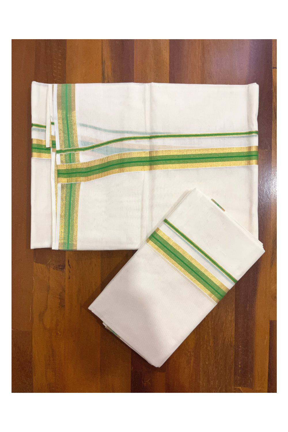 Pure Cotton Kerala Single Set Mundu (Mundum Neriyathum) with Light Green and Kasavu Border 2.80 Mtrs