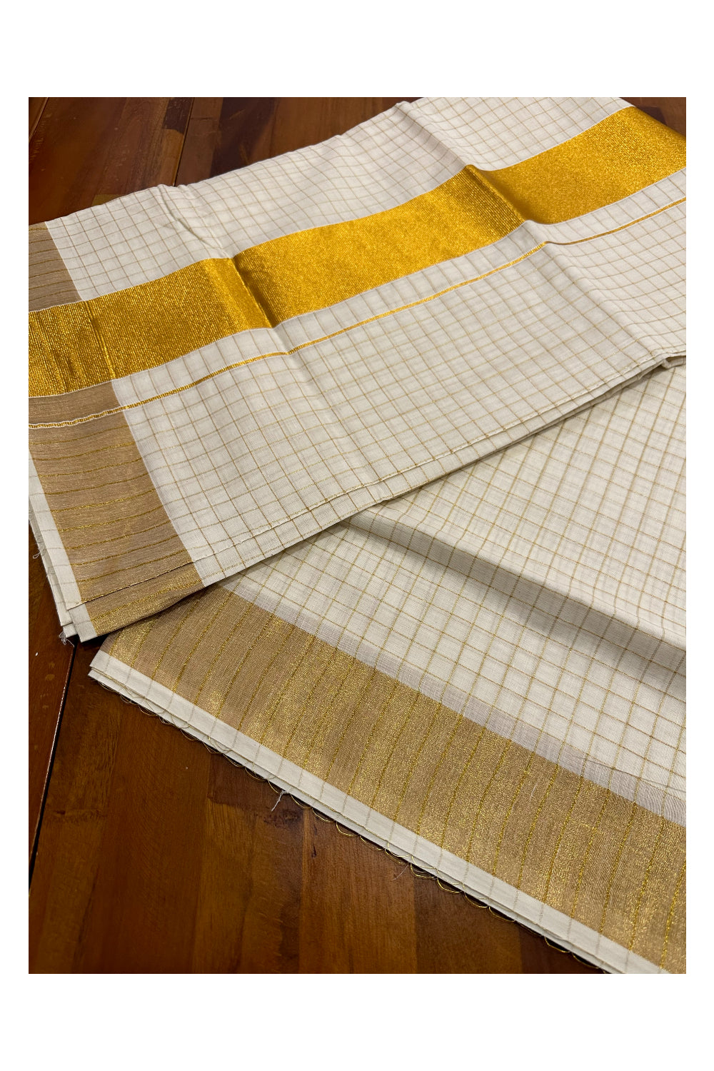 Kerala Cotton Kasavu Checks Design Saree (Onam Saree 2023)