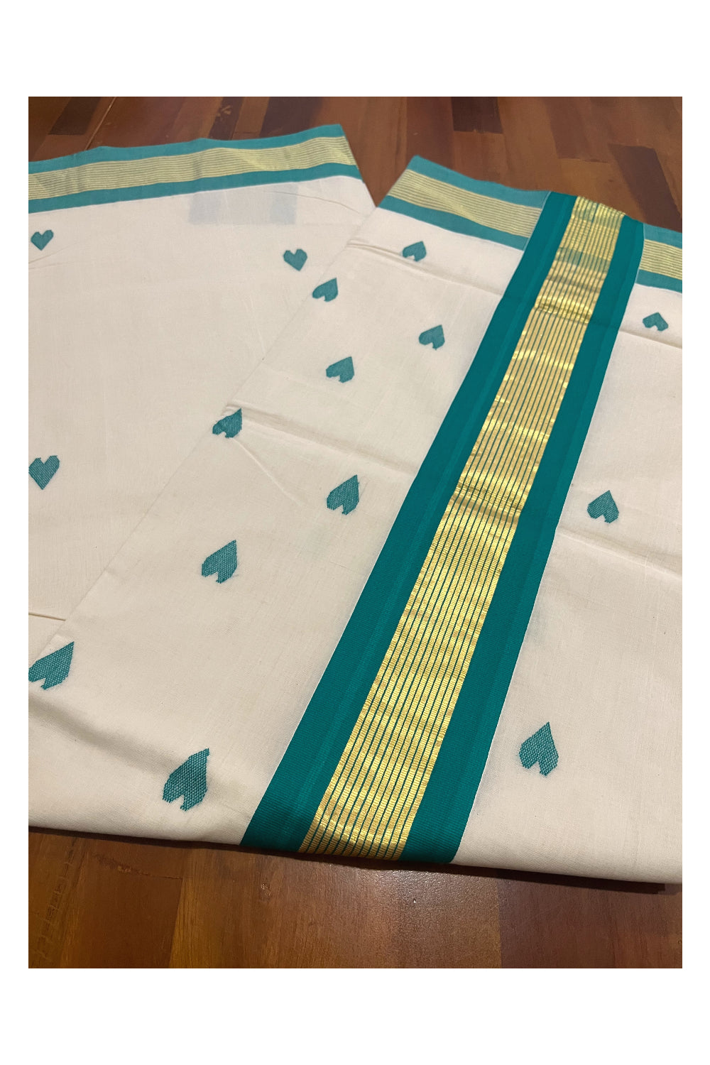 Southloom Premium Unakkupaavu Handloom Cotton Butta Work Saree with Kasavu and Green Border