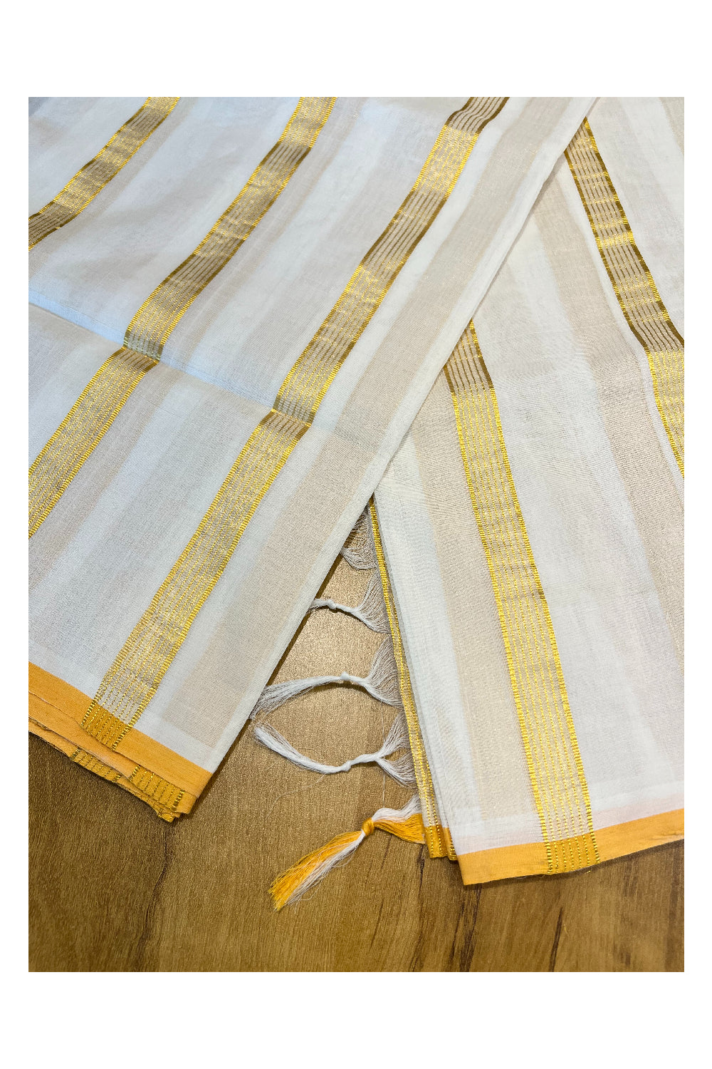 Southloom Premium Handloom Cotton Kasavu Lines Design Saree