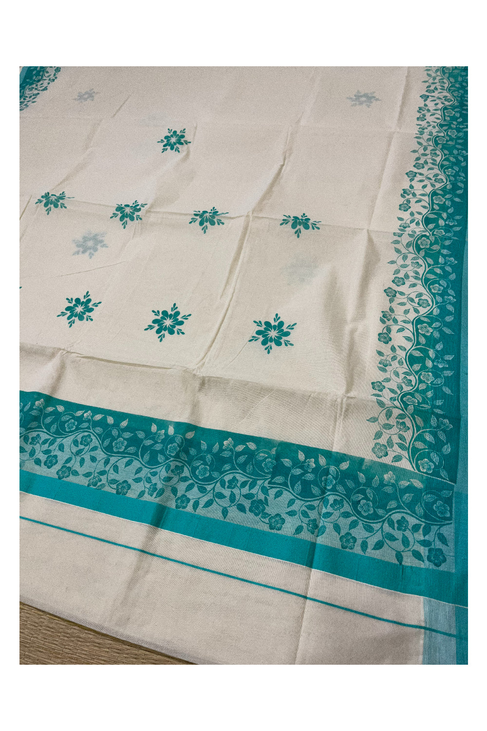 Kerala Cotton Saree with Turquoise Floral Block Prints on Border (Onam Saree 2023)