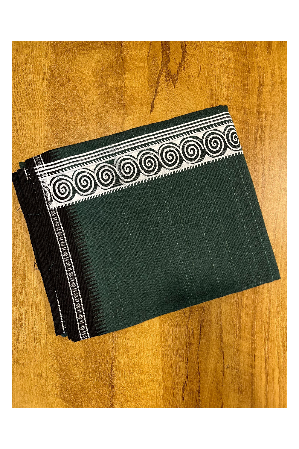 Southloom Green Printed Single Mundu / Otta Mundu / Lungi (South Indian Kerala Dhoti)