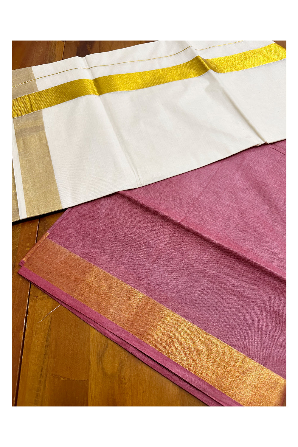 Southloom Tie and Dye Multi Colour Red Kasavu Saree (Onam 2024 Collection)