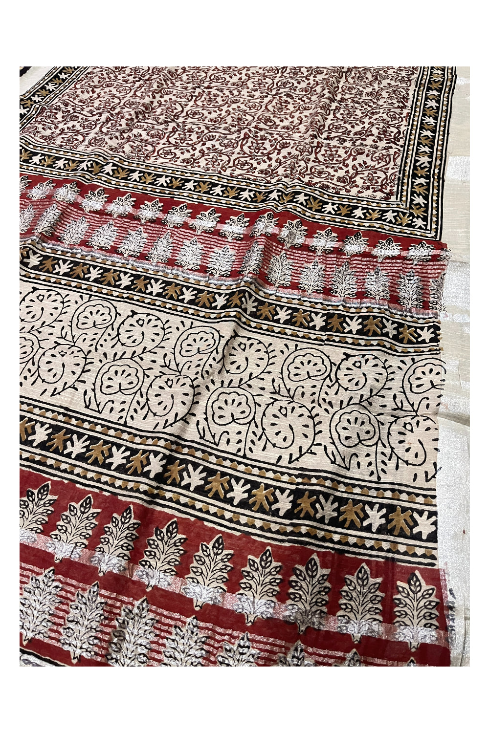 Southloom Linen Beige Saree with Red Designer Prints and Tassels works on Pallu