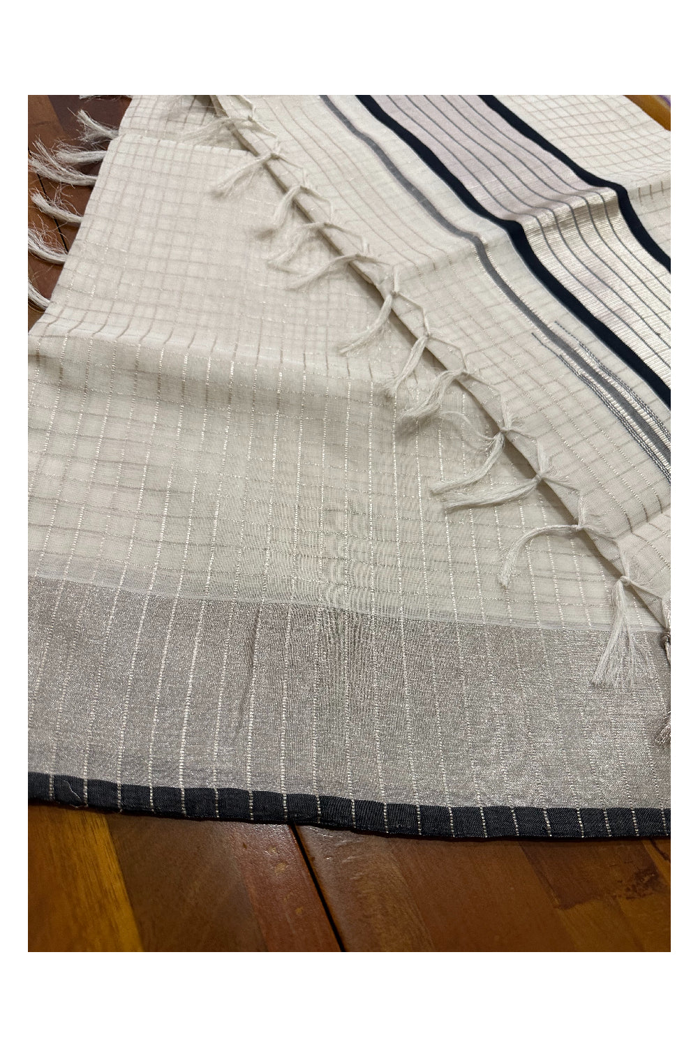 Southloom Premium Handloom Cotton Kerala Saree with Silver Kasavu Checks Across Body and Black Border (Onam Saree 2023)