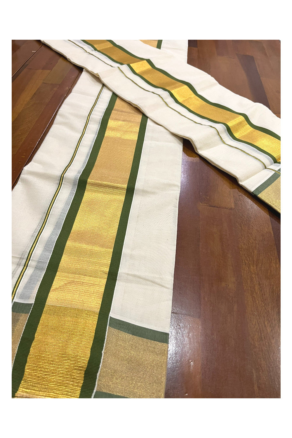 Pure Cotton Kerala Onam 2023 Set Mundu (Mundum Neriyathum) Single with Green and Kasavu Border 2.80 Mtrs